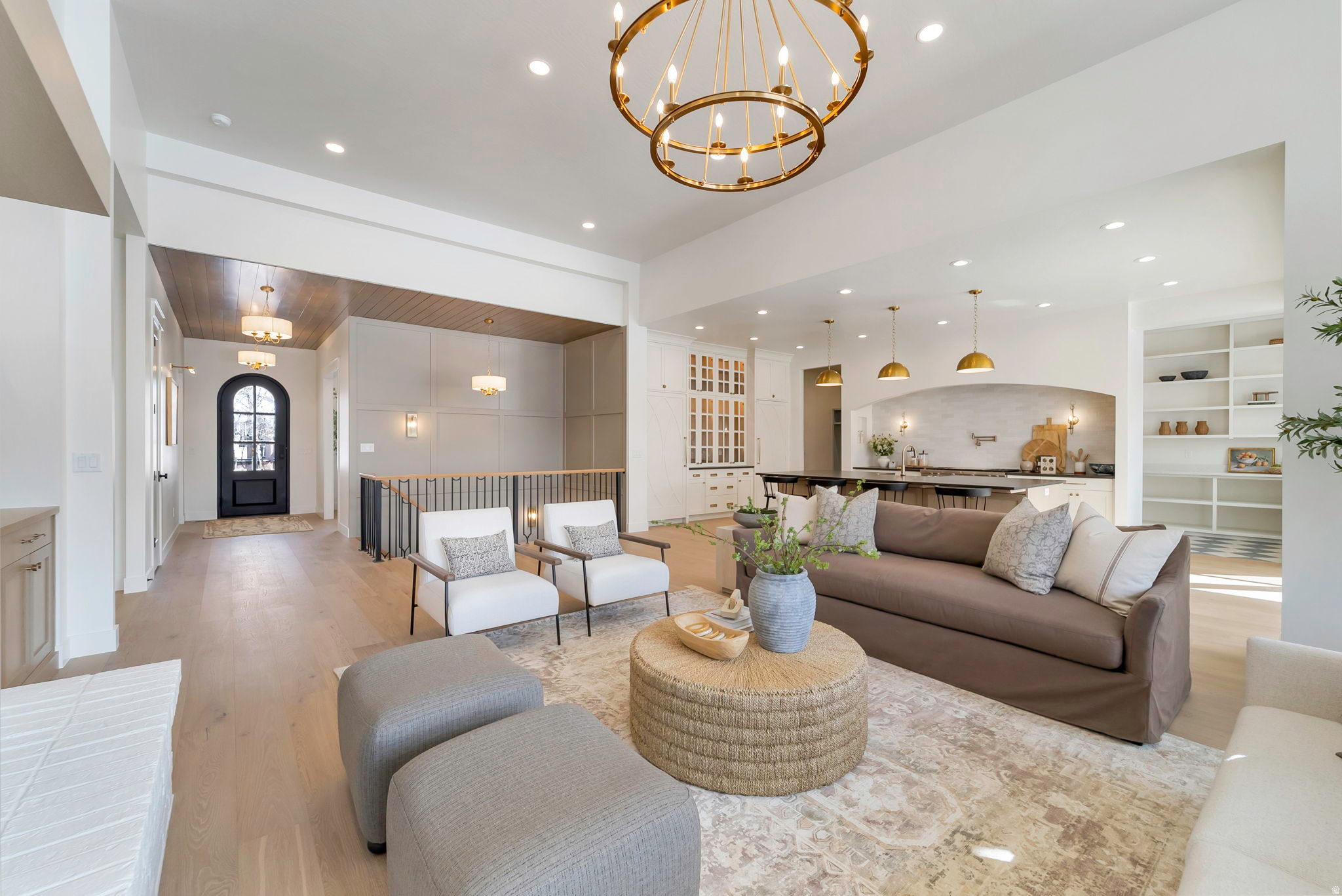 EAGLEWOOD COVE SUB - Residential