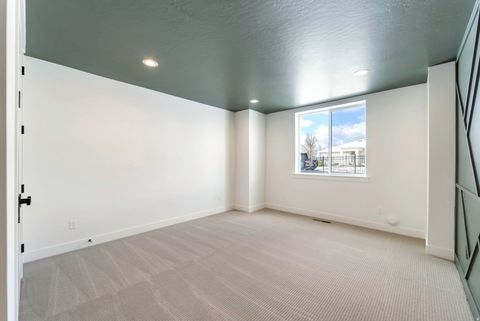 Tiny photo for 664 S WILDFLOWER CIR, North Salt Lake, UT 84054 (MLS # 2142044)