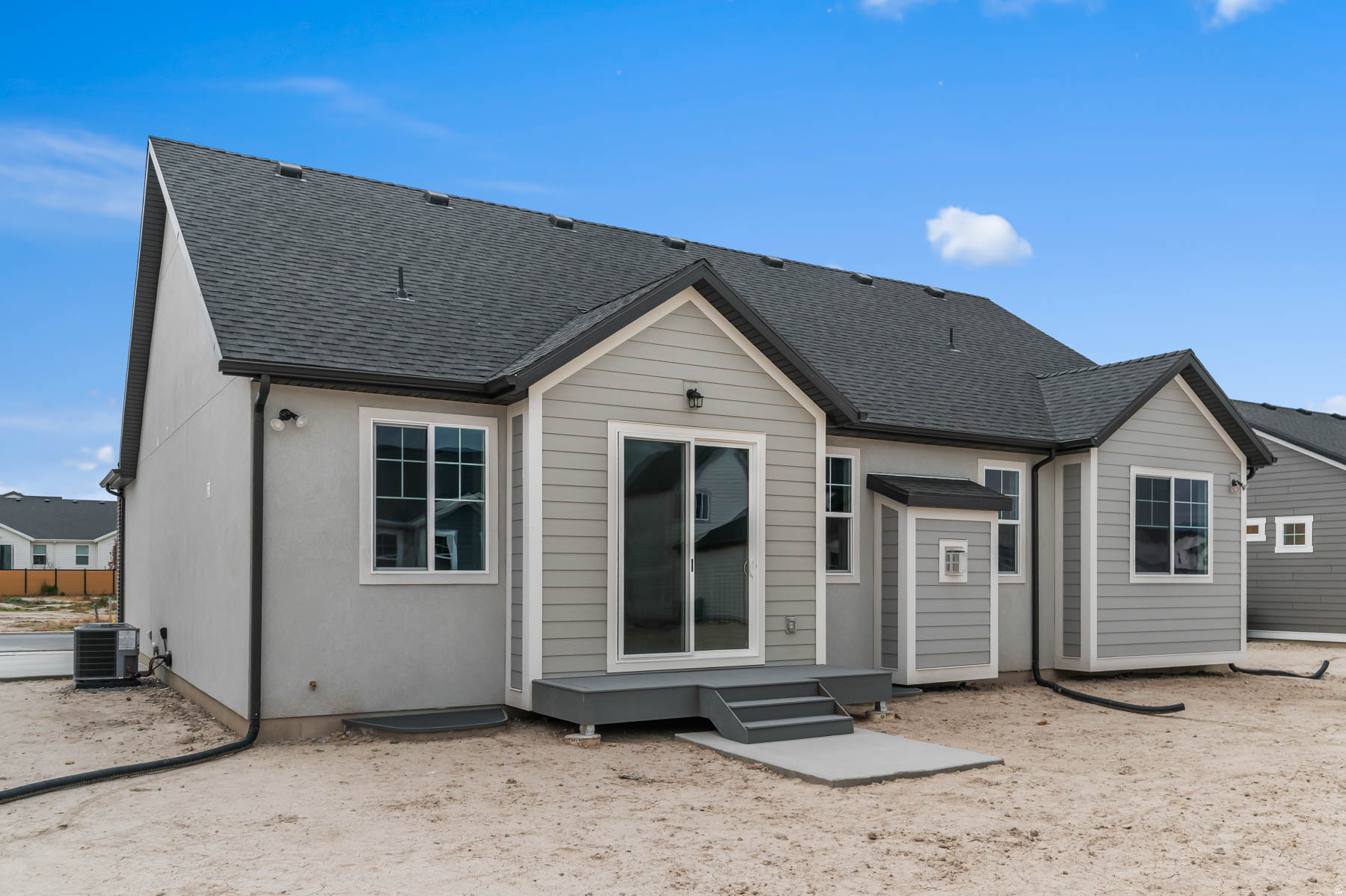 HOLBROOK FARMS 334 - Residential