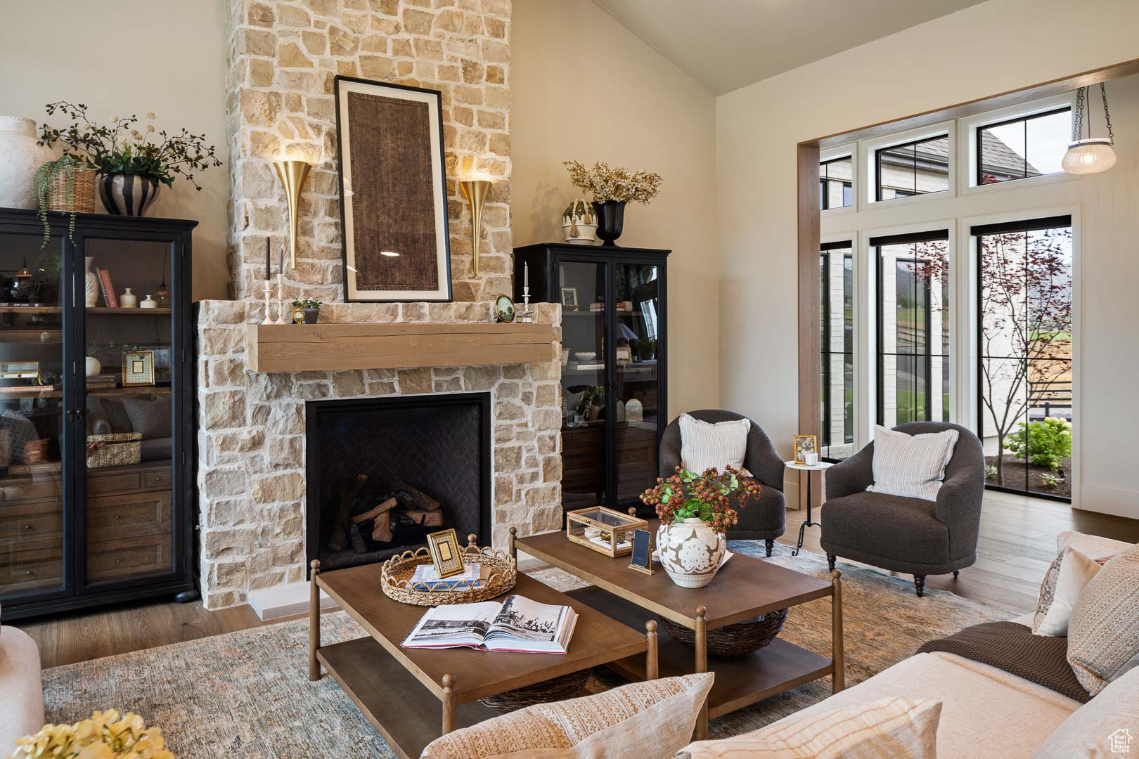 MEADOW VIEWS - Residential
