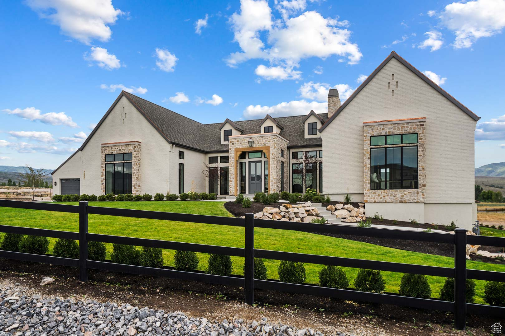 MEADOW VIEWS - Residential