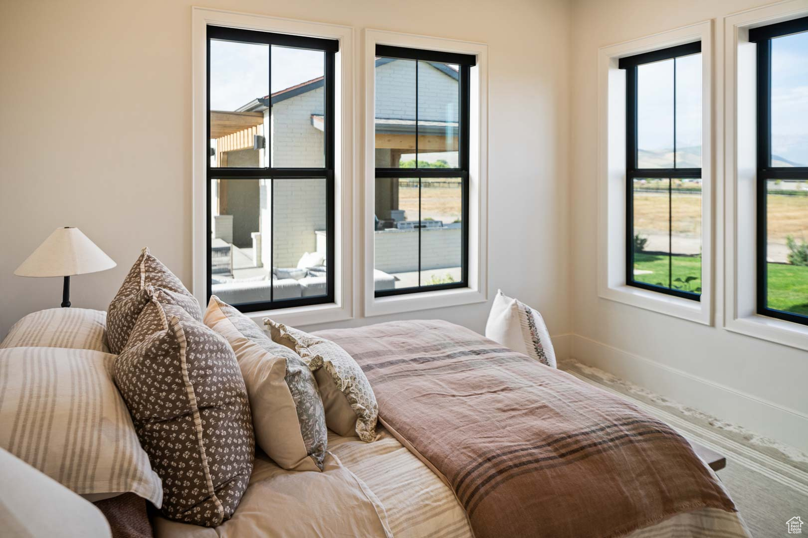 MEADOW VIEWS - Residential