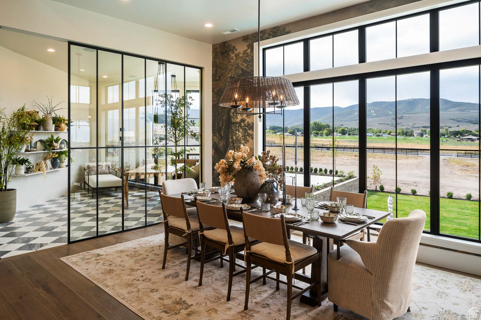 MEADOW VIEWS - Residential