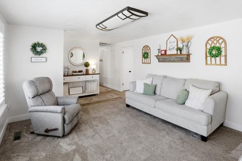 Tiny photo for 734 FAIRVIEW DR, Brigham City, UT 84302 (MLS # 2138627)