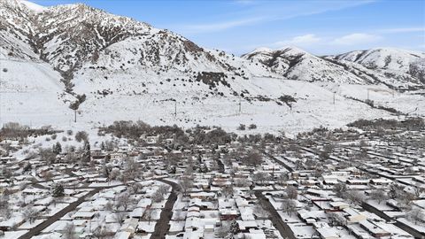 Tiny photo for 734 FAIRVIEW DR, Brigham City, UT 84302 (MLS # 2138627)