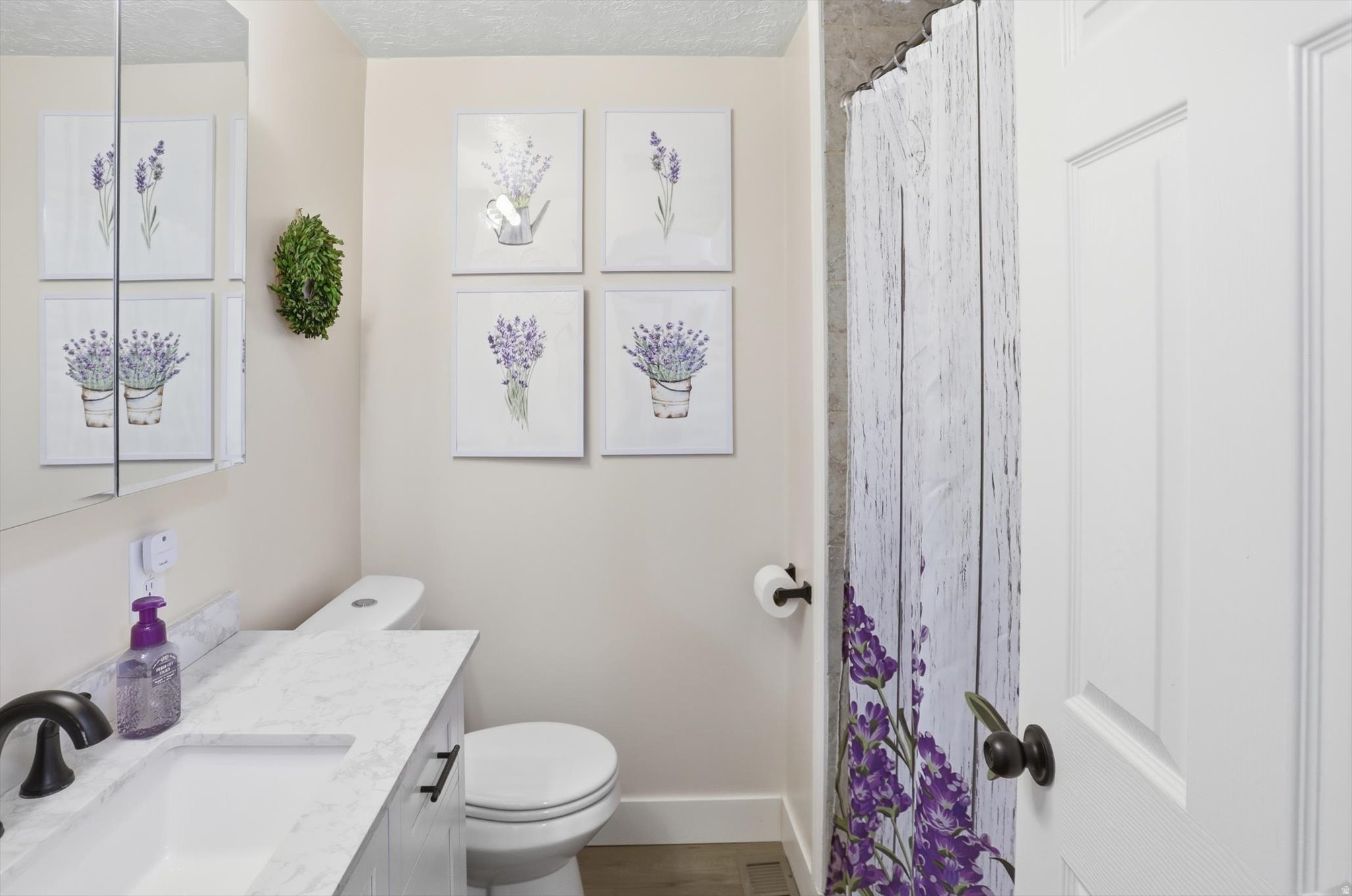 MT VIEW EST - Residential