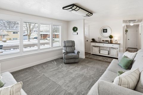 Tiny photo for 734 FAIRVIEW DR, Brigham City, UT 84302 (MLS # 2138627)