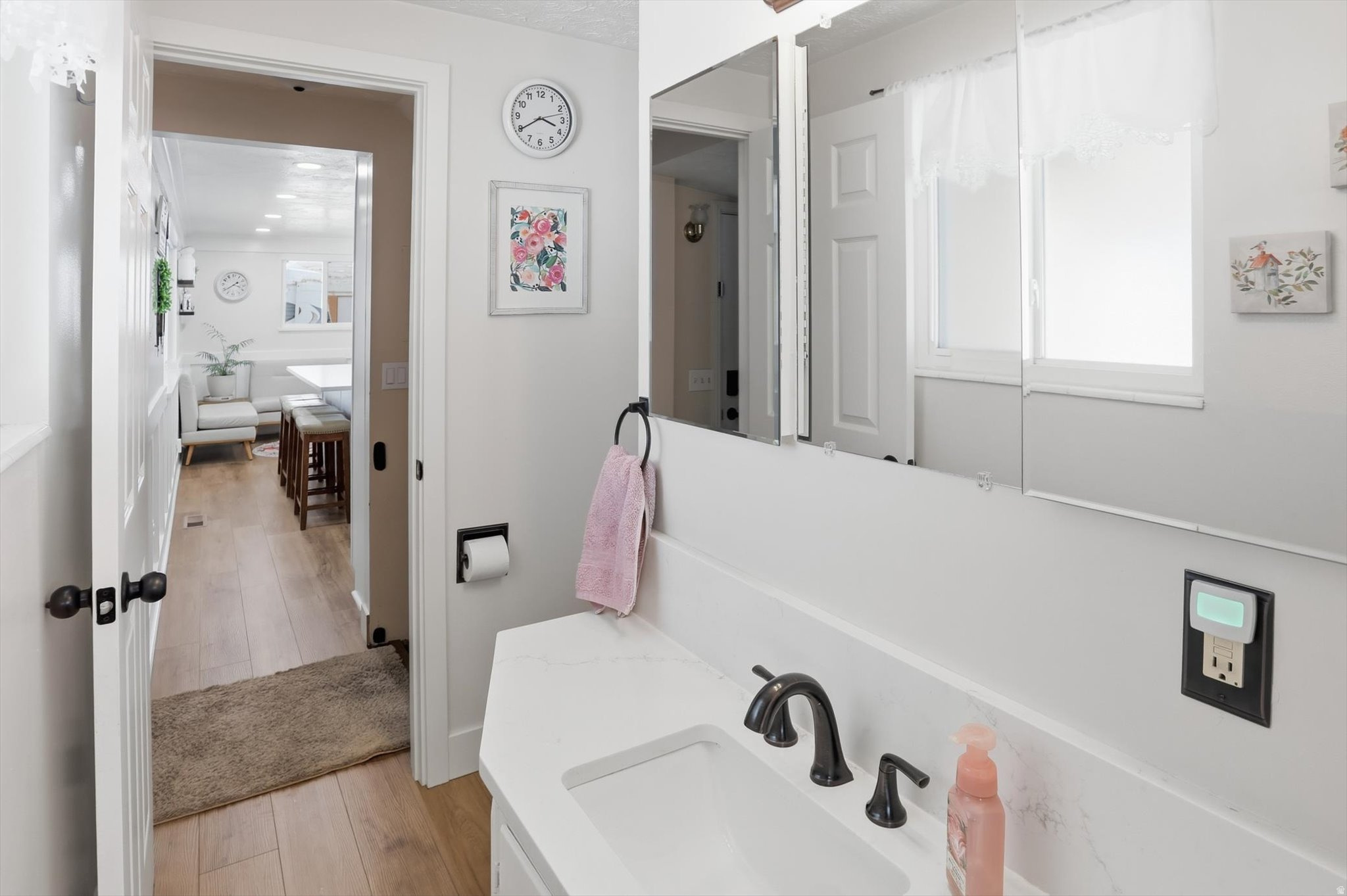 MT VIEW EST - Residential