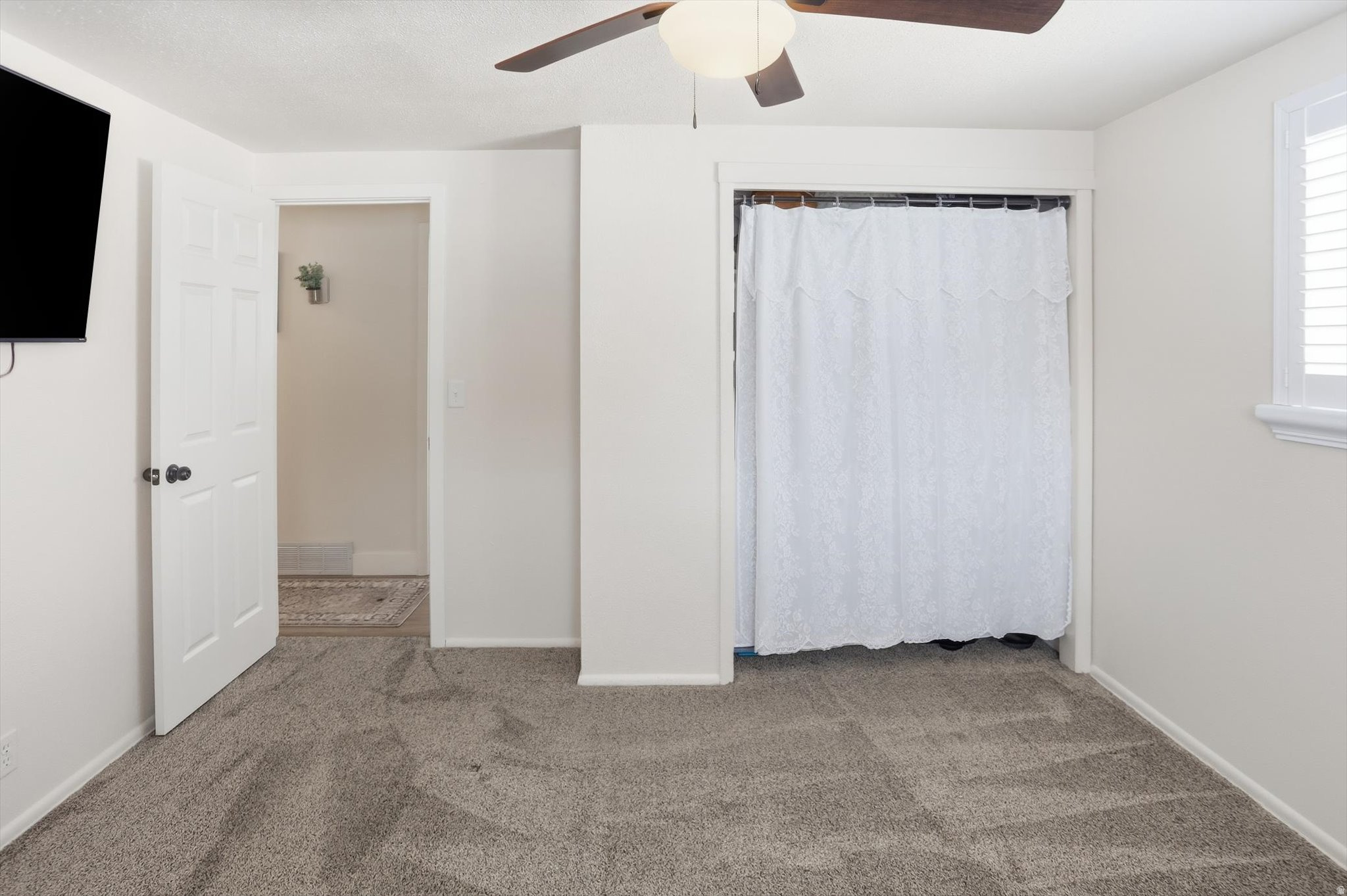 MT VIEW EST - Residential