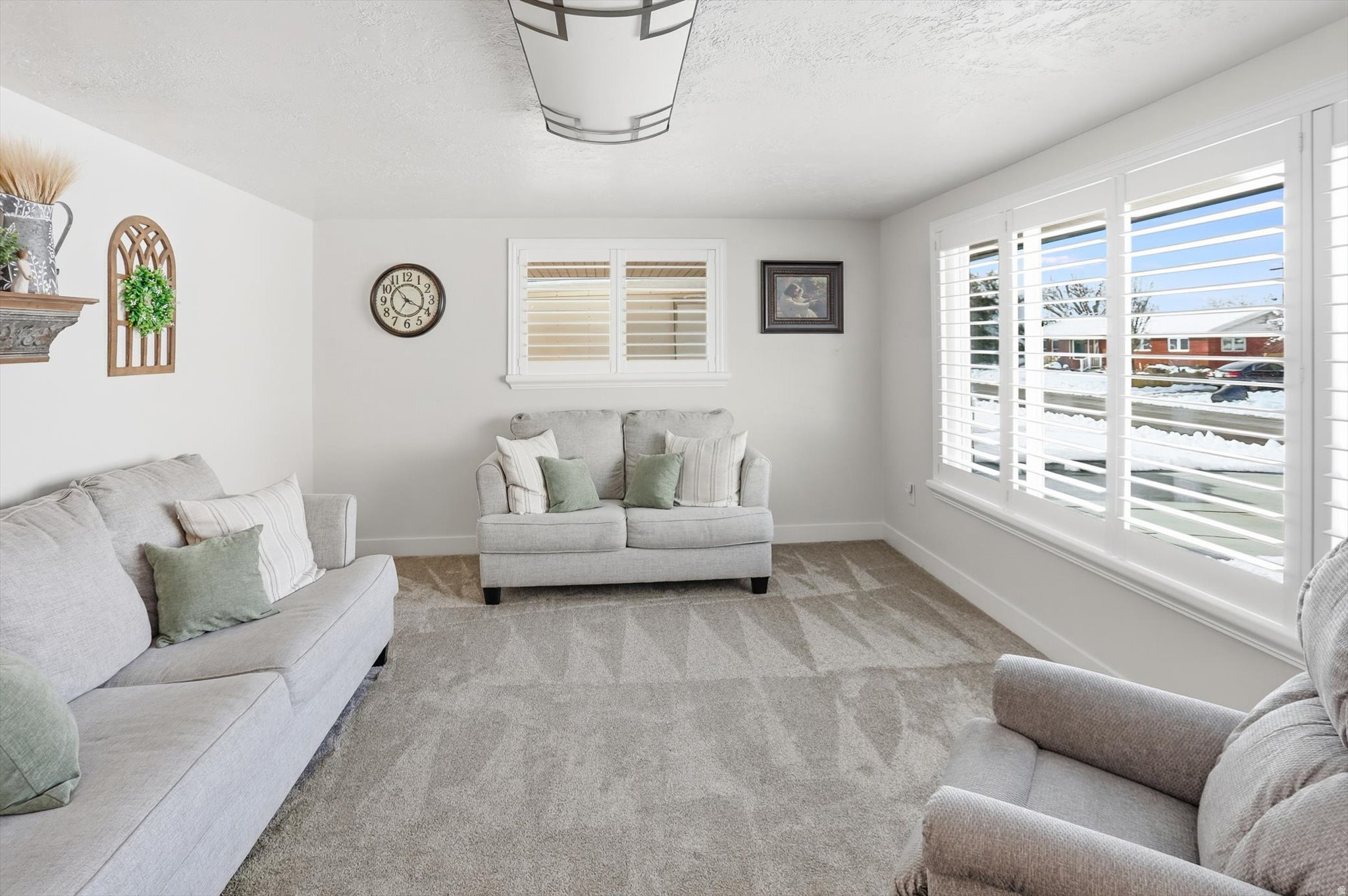 MT VIEW EST - Residential