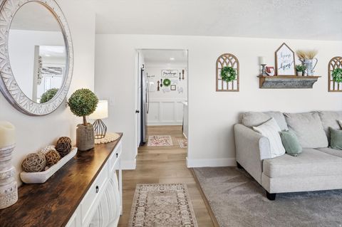 Tiny photo for 734 FAIRVIEW DR, Brigham City, UT 84302 (MLS # 2138627)