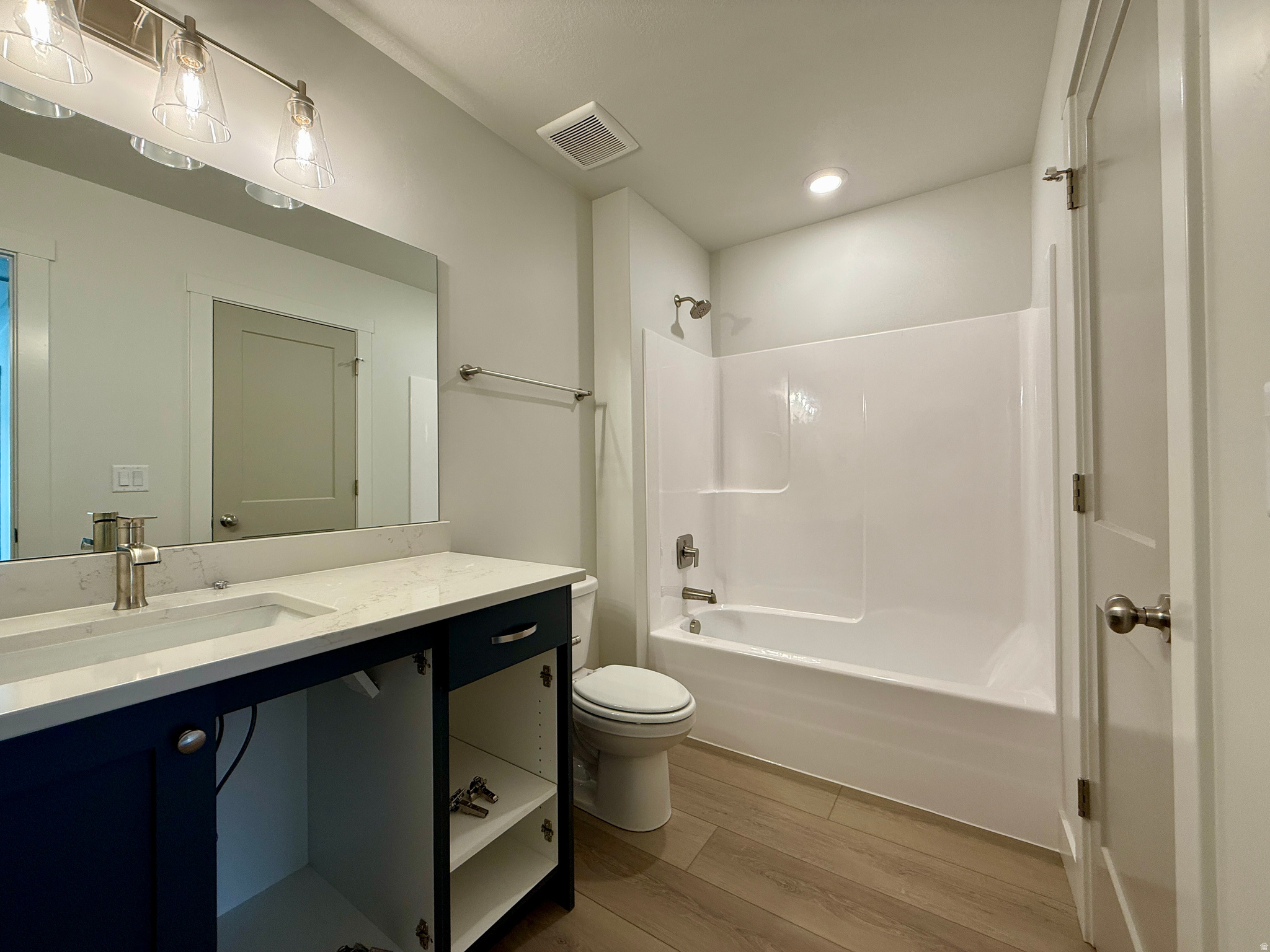 CREEKSIDE AT JDC RANCH - Residential