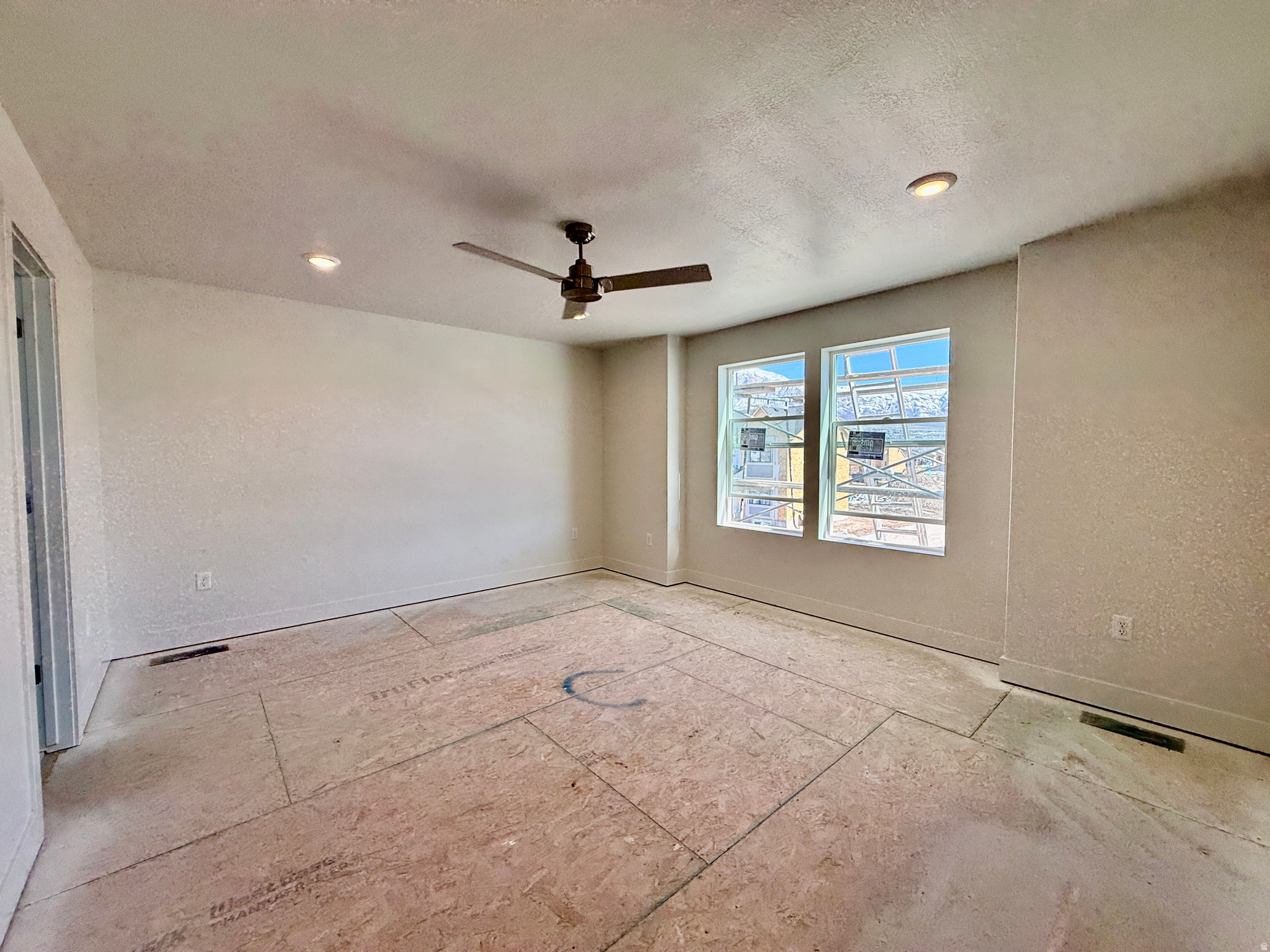 CREEKSIDE AT JDC RANCH - Residential