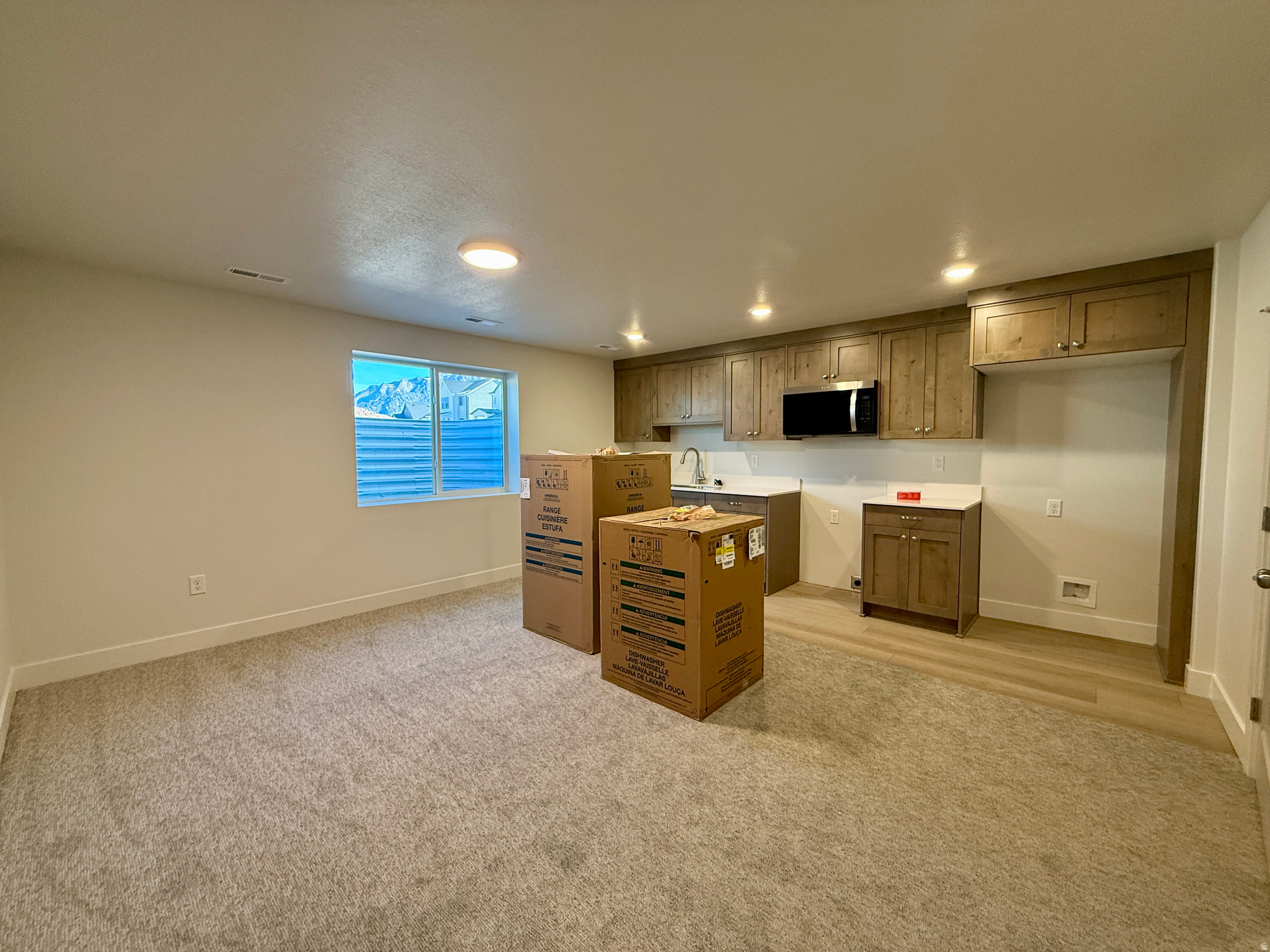 CREEKSIDE AT JDC RANCH - Residential