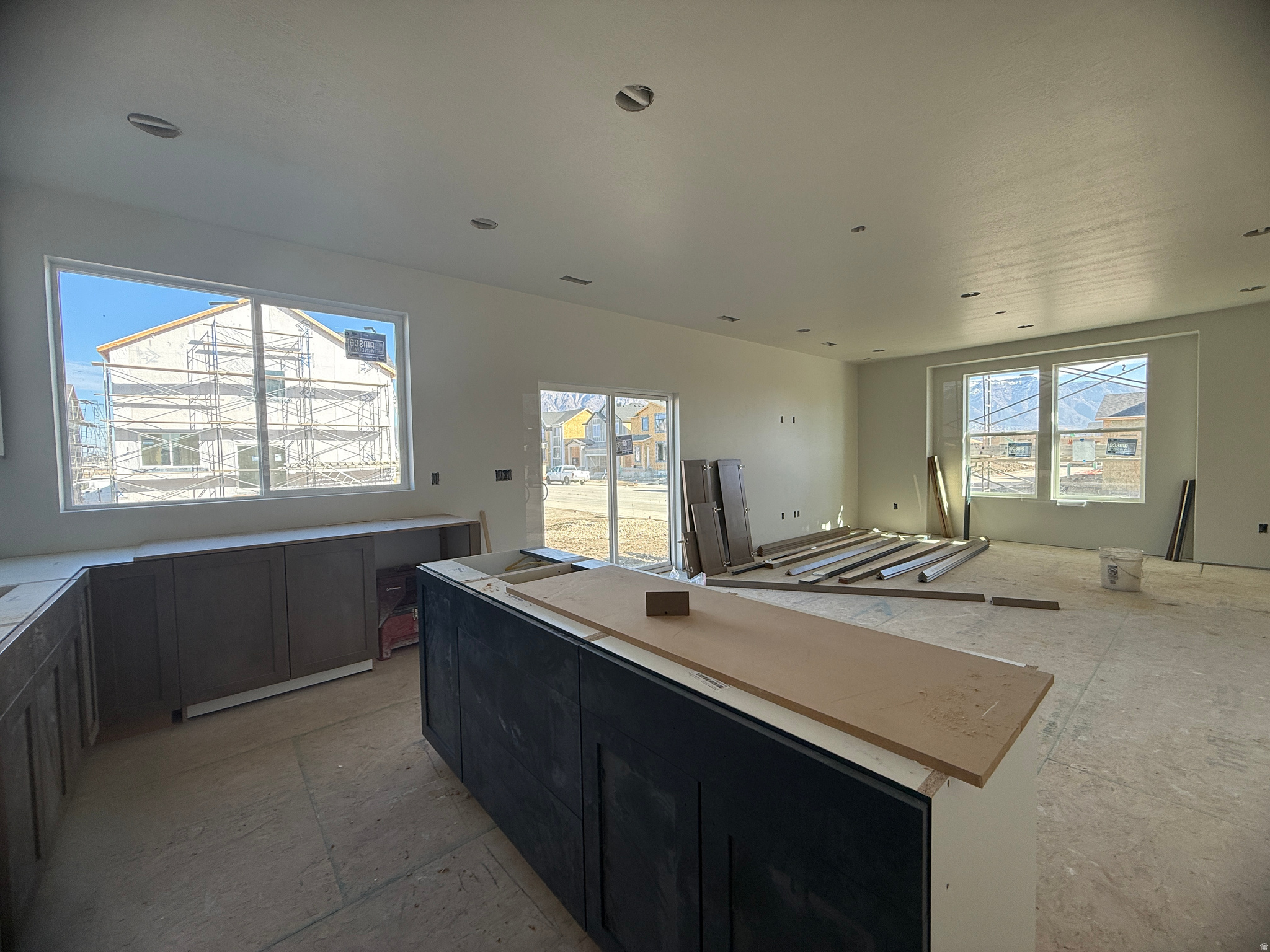 CREEKSIDE AT JDC RANCH - Residential