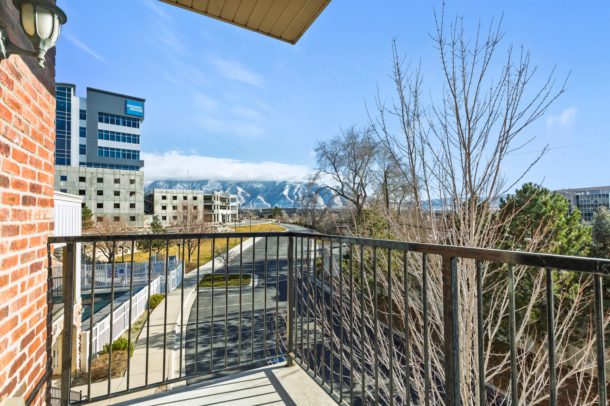 BROWNS MEADOW - Residential