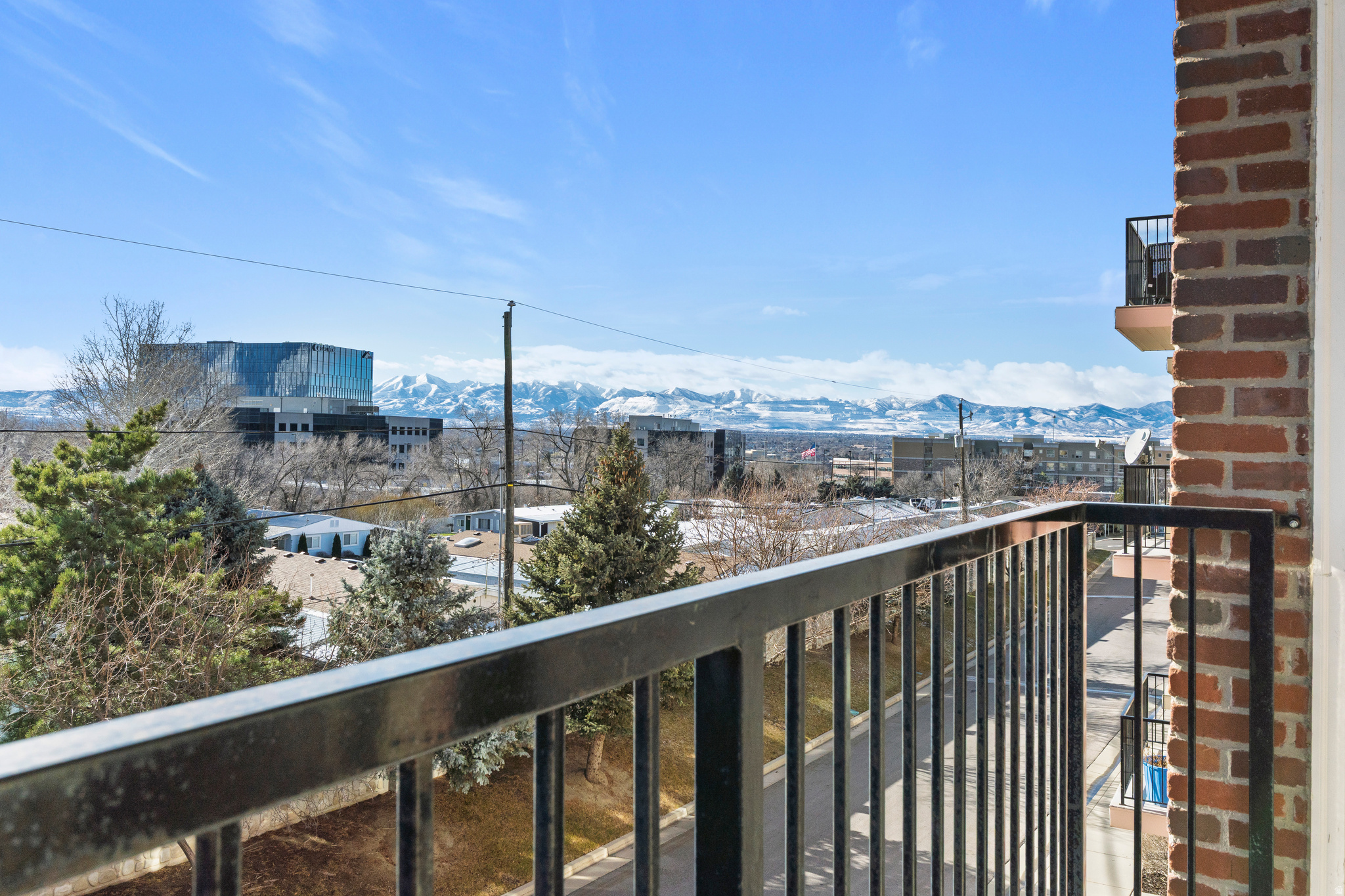 BROWNS MEADOW - Residential