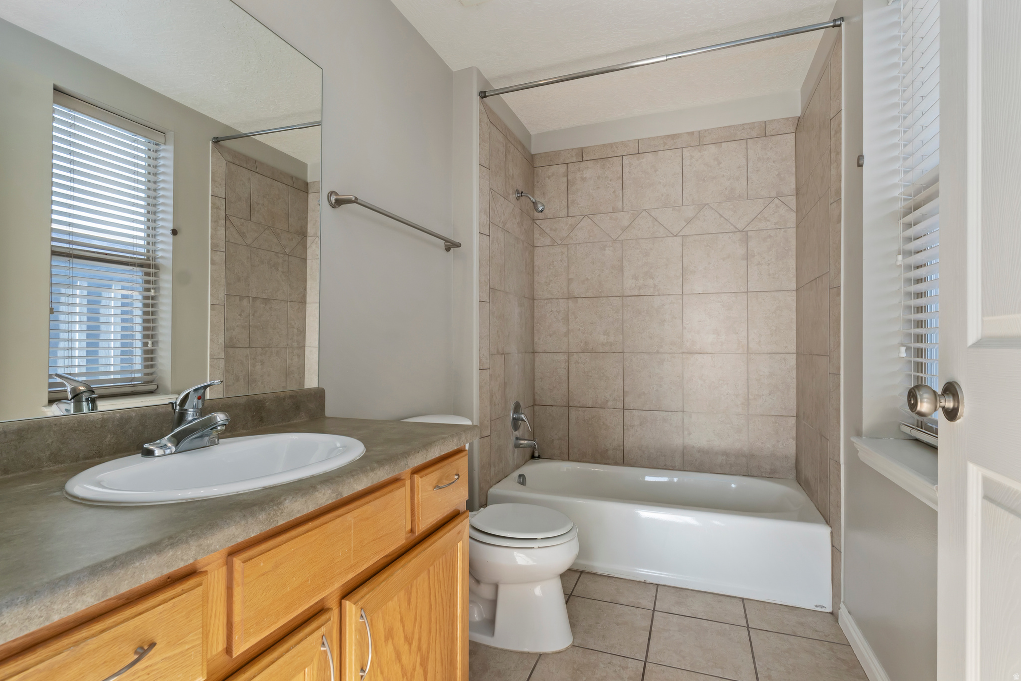 BROWNS MEADOW - Residential