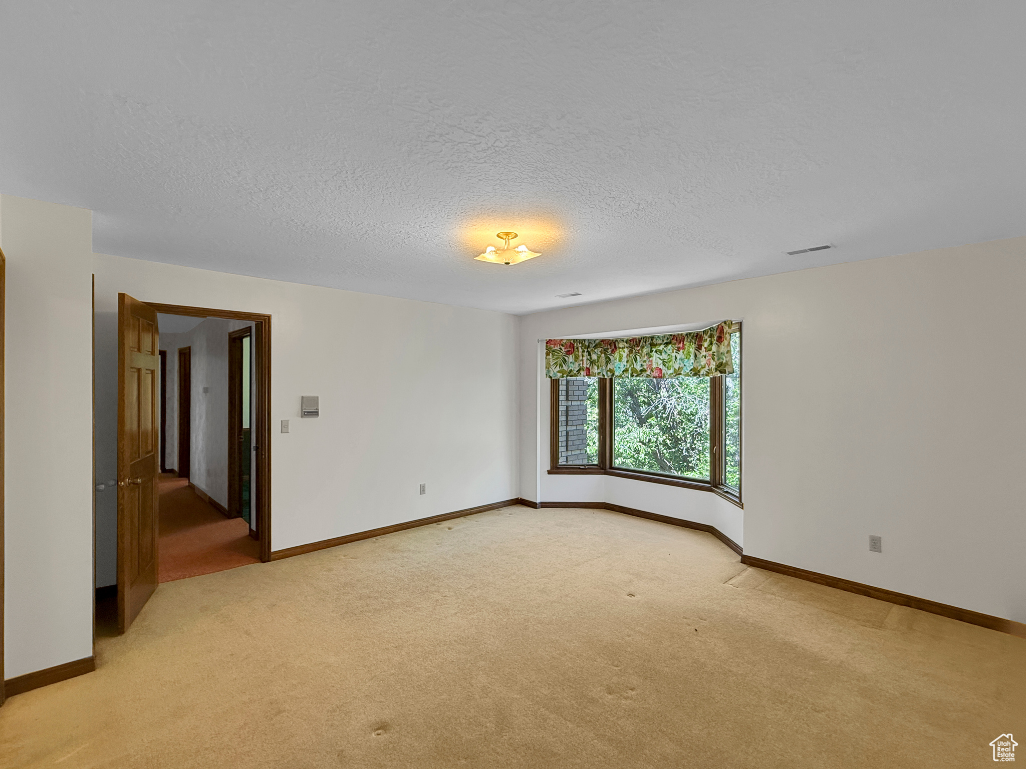 CARRIAGE HILL ESTATES - Residential