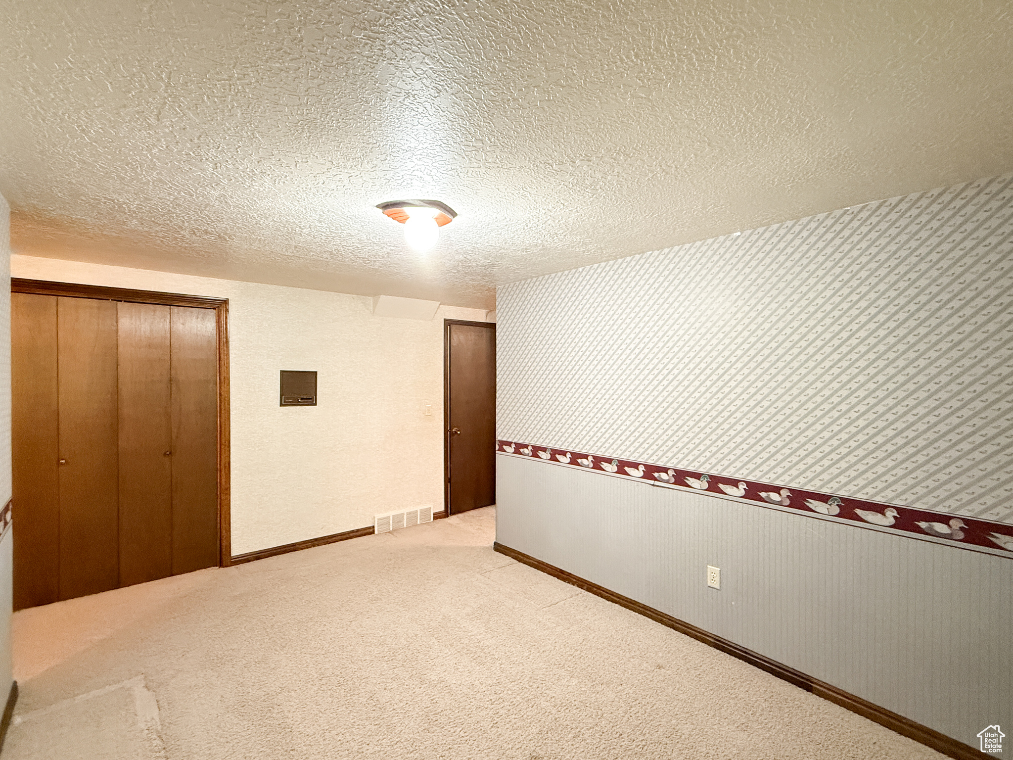 CARRIAGE HILL ESTATES - Residential