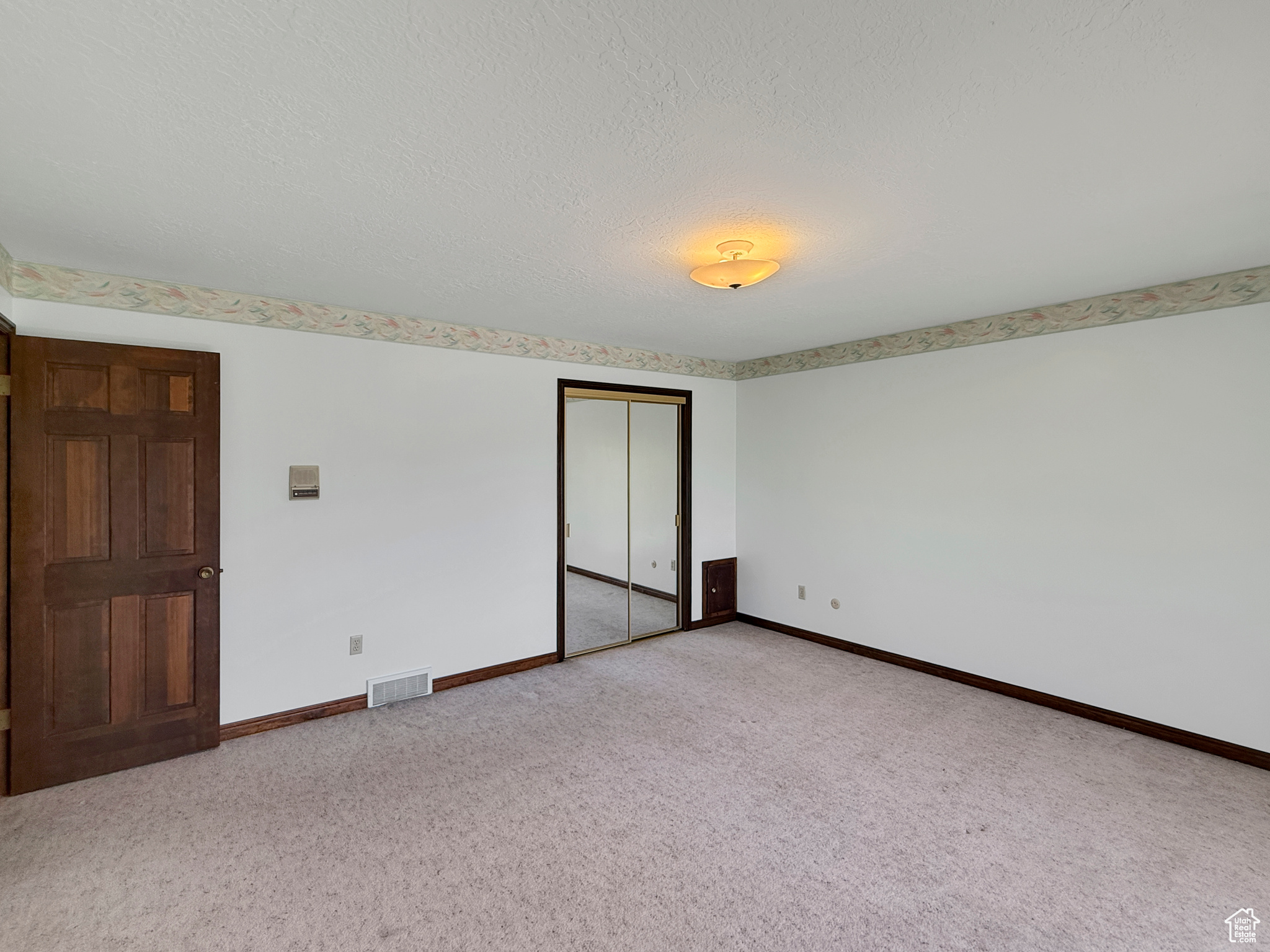 CARRIAGE HILL ESTATES - Residential