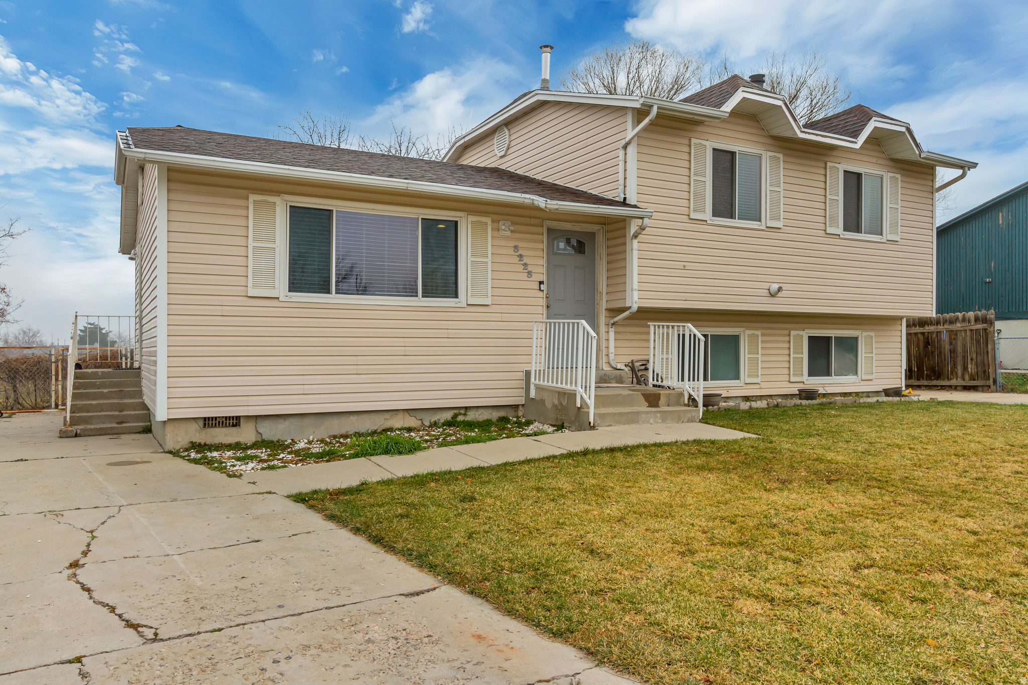 WESTERN SUN SUB - Residential