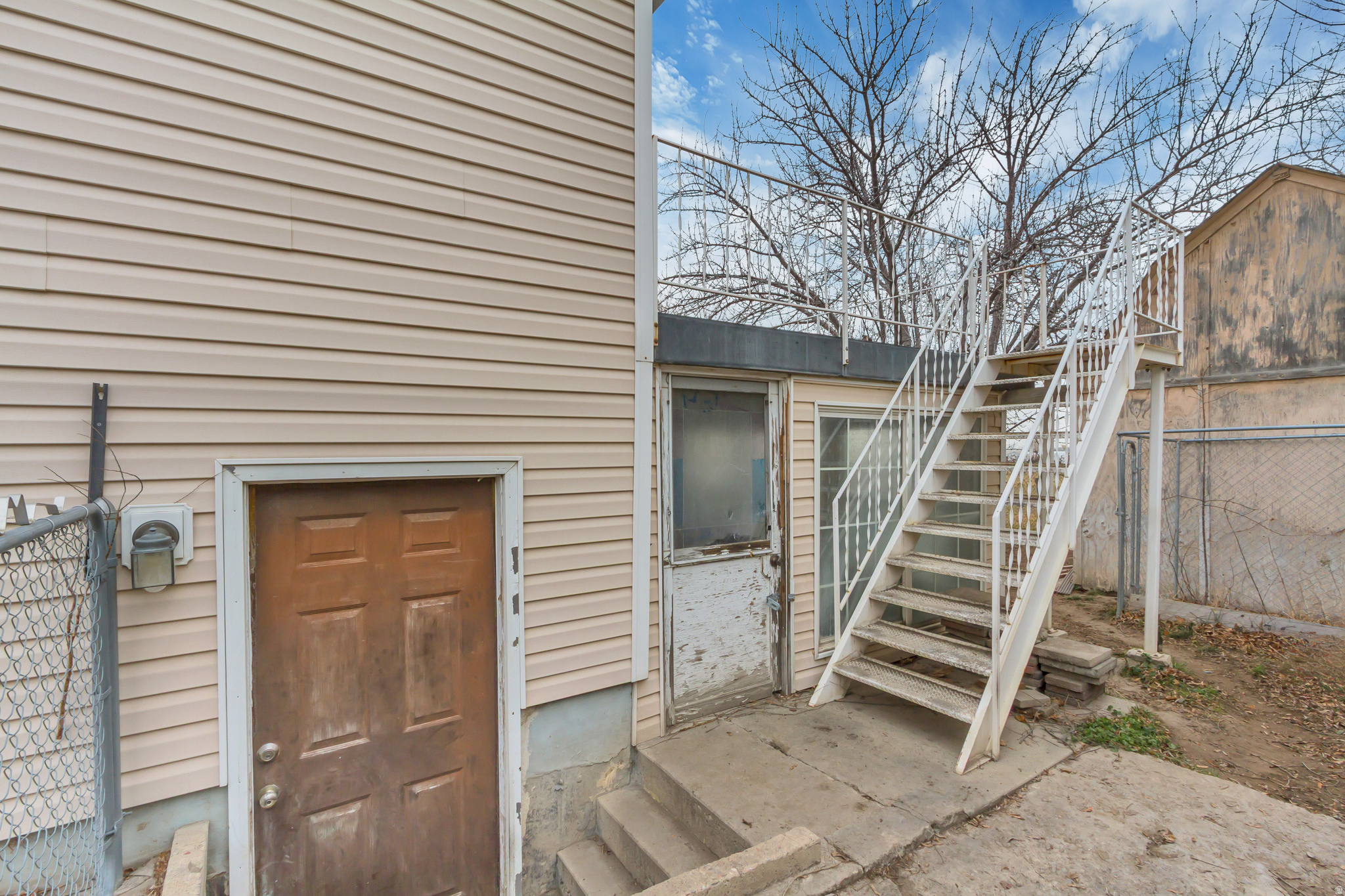 WESTERN SUN SUB - Residential