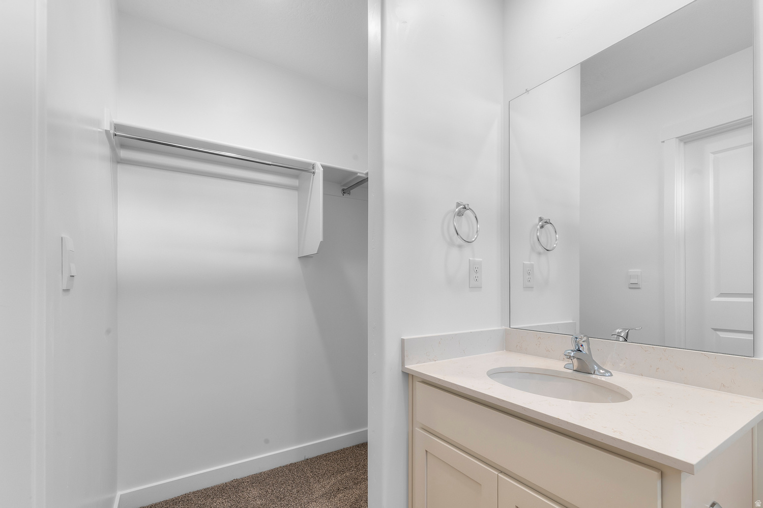 DIXON CREEK - Residential