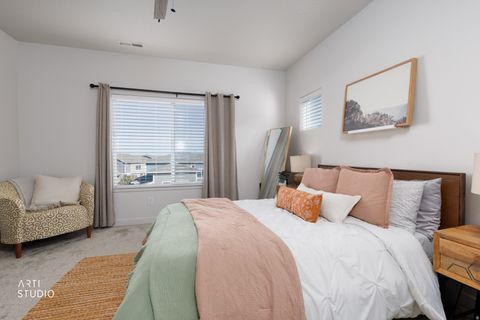 Tiny photo for 1020 W LAPIS FIELDS Way, Bluffdale, UT 84065 (MLS # 2140254)