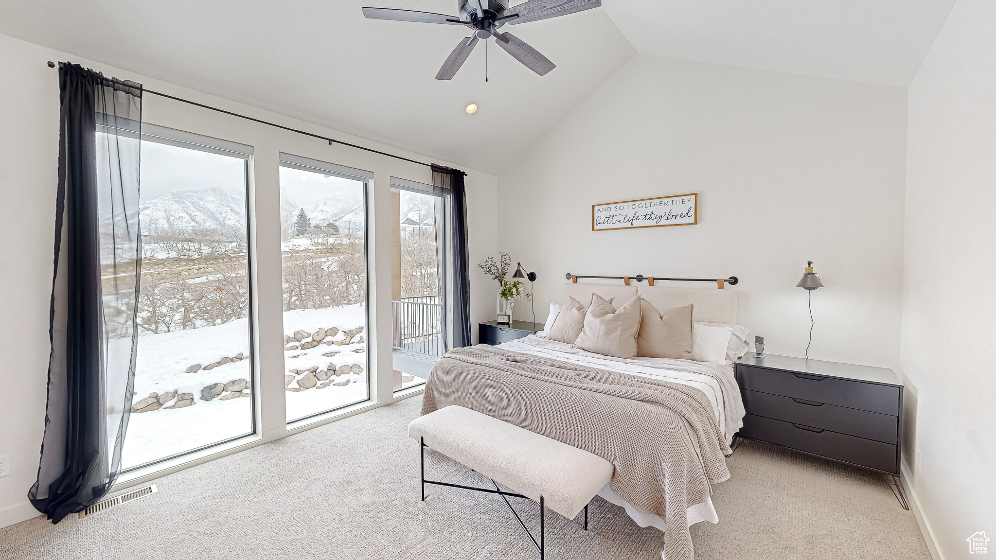 PREMIER POINT - Residential