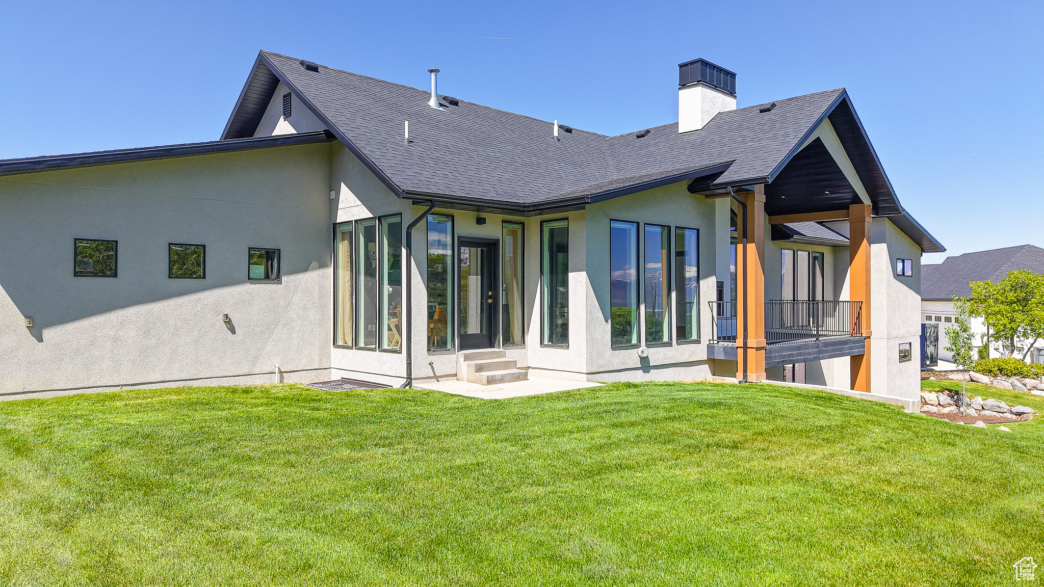 PREMIER POINT - Residential