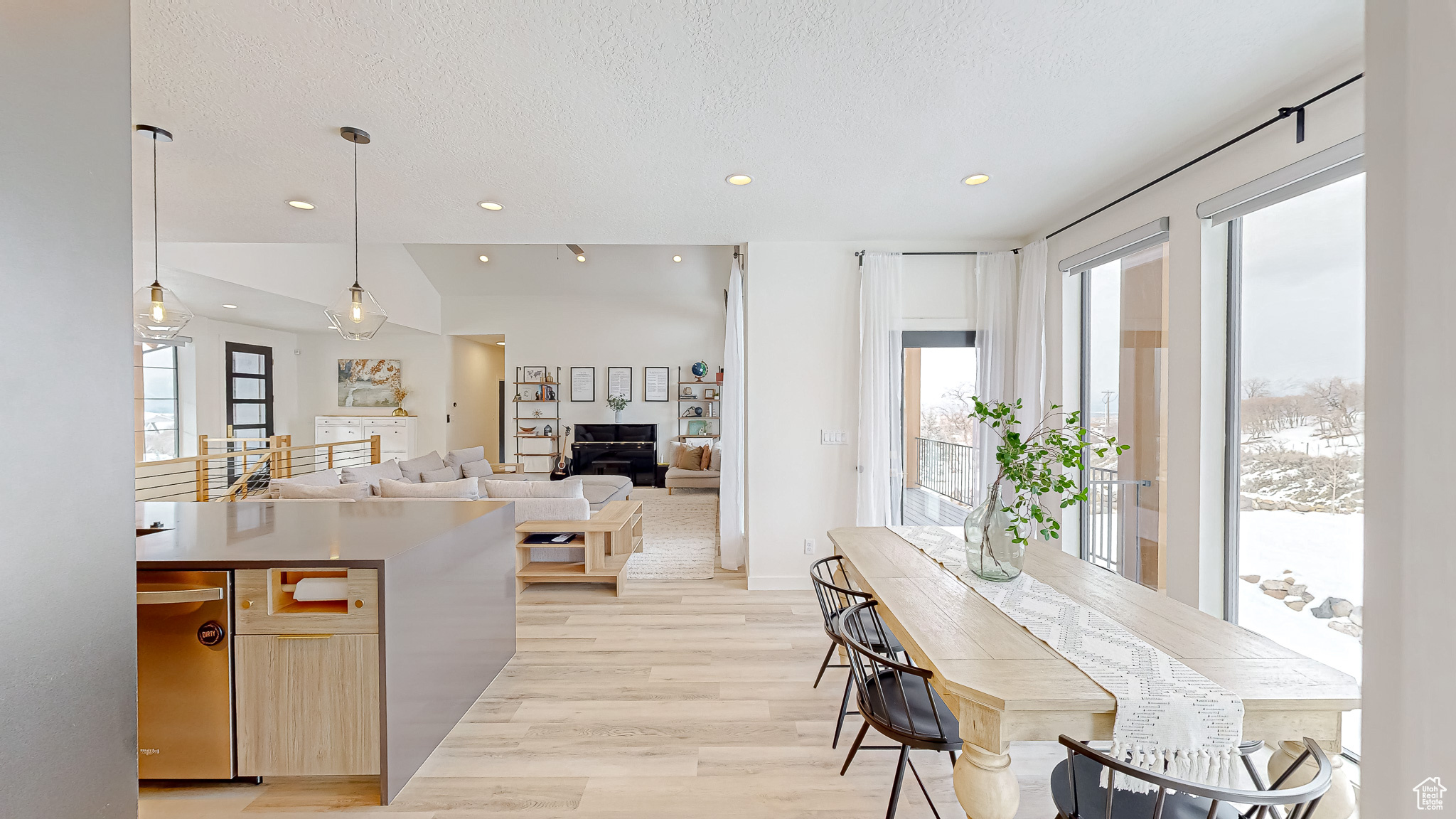 PREMIER POINT - Residential