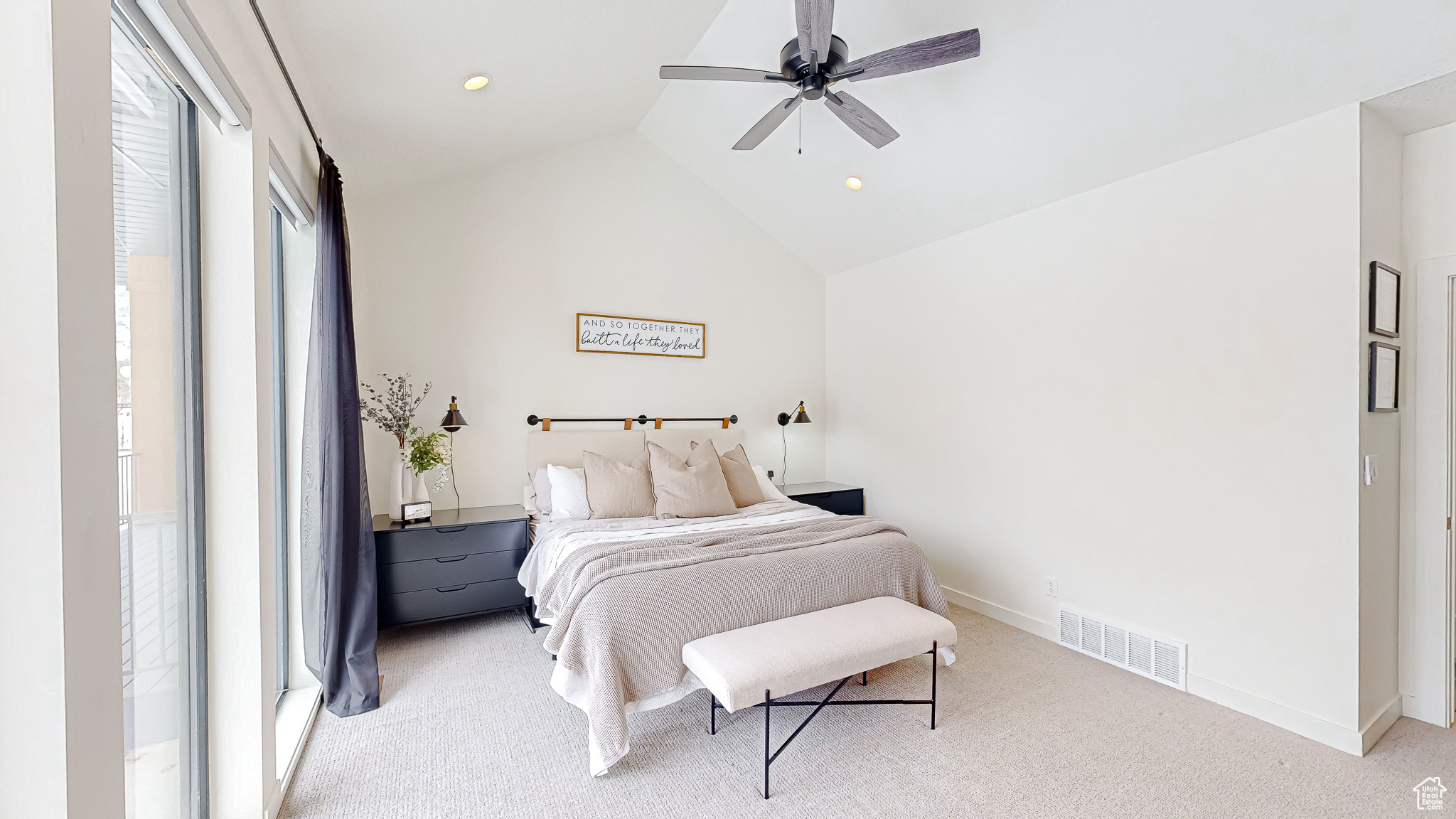 PREMIER POINT - Residential