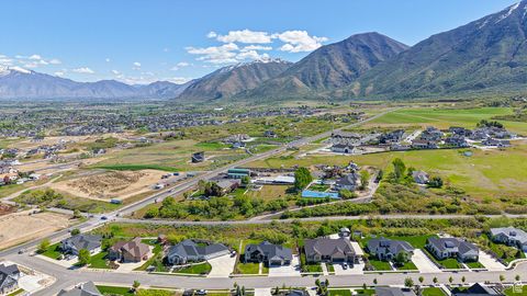 Tiny photo for 1244 N WASHOUGAL, Elk Ridge, UT 84651 (MLS # 2059099)