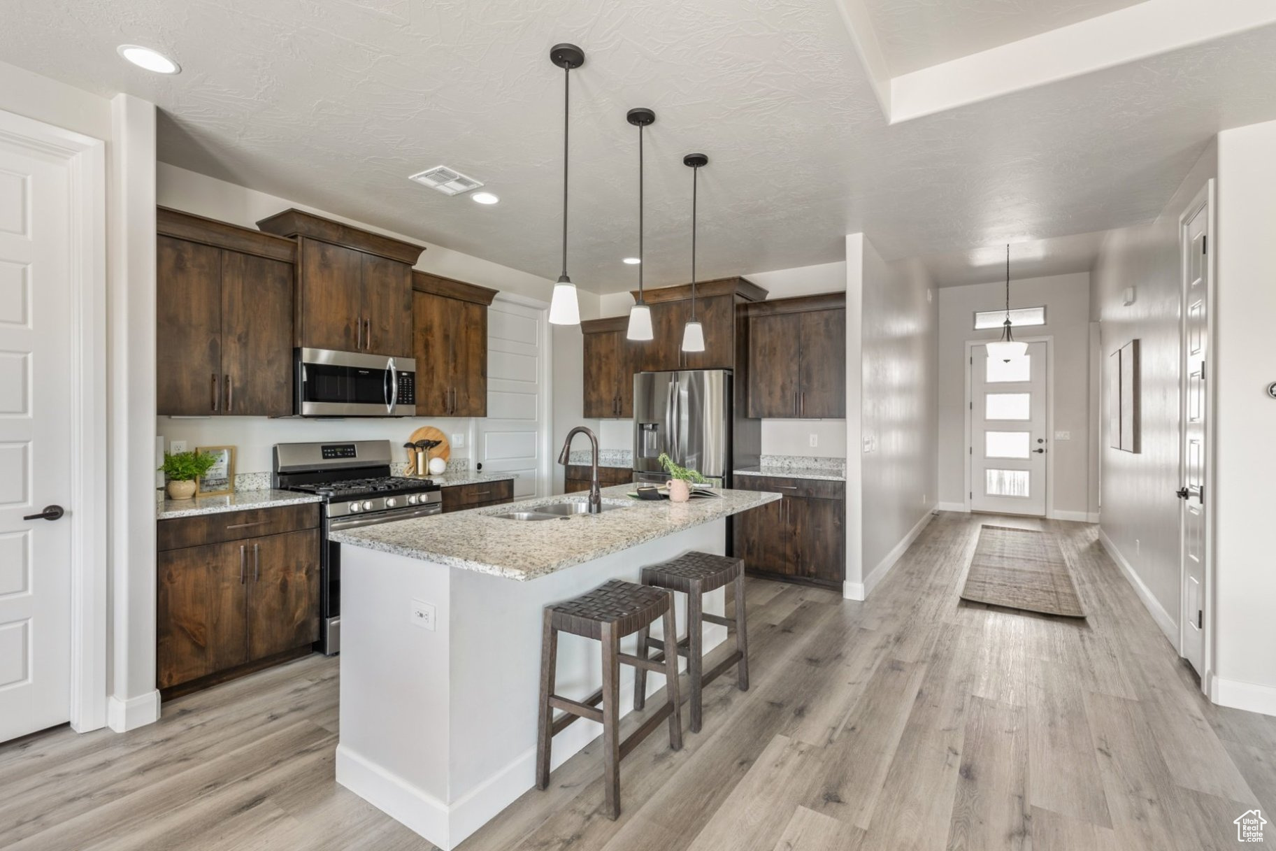 1867 W Grapevine, Hurricane, Utah image 3