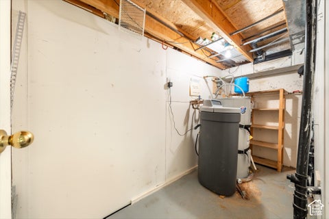 Tiny photo for 180 N 1100 E #164, Washington, UT 84780 (MLS # 2176191)