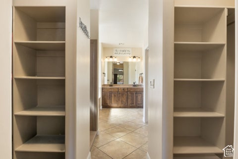 Tiny photo for 3767 S SUGAR PLUM WAY, Washington, UT 84780 (MLS # 2190637)