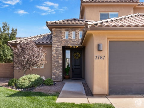 Tiny photo for 3767 S SUGAR PLUM WAY, Washington, UT 84780 (MLS # 2190637)