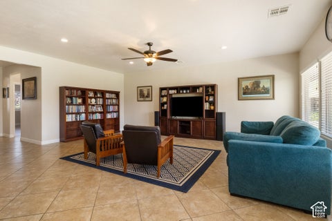 Tiny photo for 3767 S SUGAR PLUM WAY, Washington, UT 84780 (MLS # 2190637)