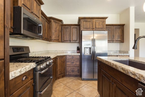 Tiny photo for 3767 S SUGAR PLUM WAY, Washington, UT 84780 (MLS # 2190637)