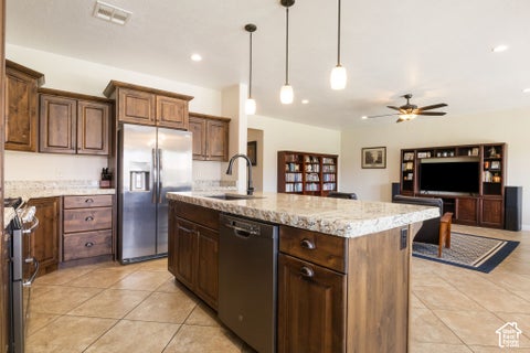 Tiny photo for 3767 S SUGAR PLUM WAY, Washington, UT 84780 (MLS # 2190637)