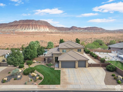 Tiny photo for 3767 S SUGAR PLUM WAY, Washington, UT 84780 (MLS # 2190637)