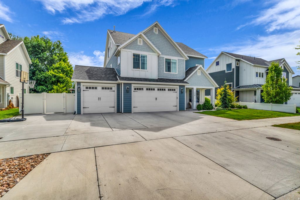 Photo of 148 N 2200 W, Provo, UT 84601 (MLS # 2179272)