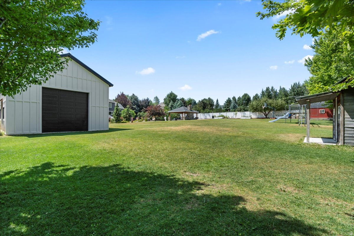 WESTFIELD OAKS PH IV - Residential