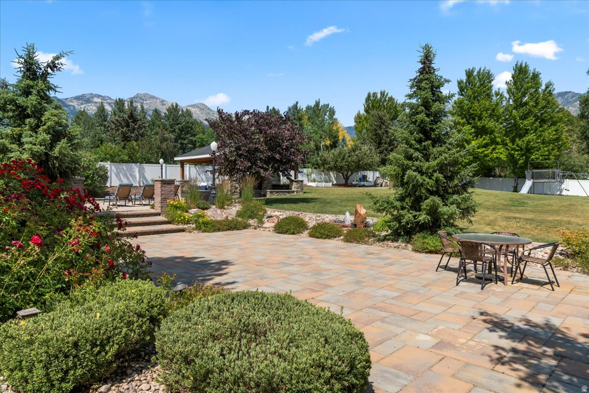 WESTFIELD OAKS PH IV - Residential