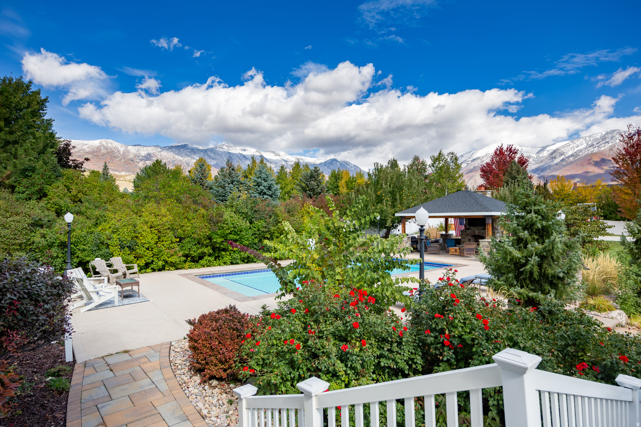 WESTFIELD OAKS PH IV - Residential