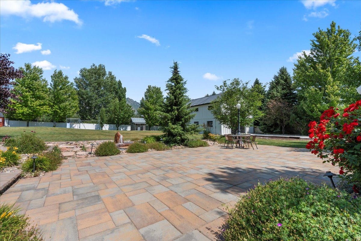 WESTFIELD OAKS PH IV - Residential