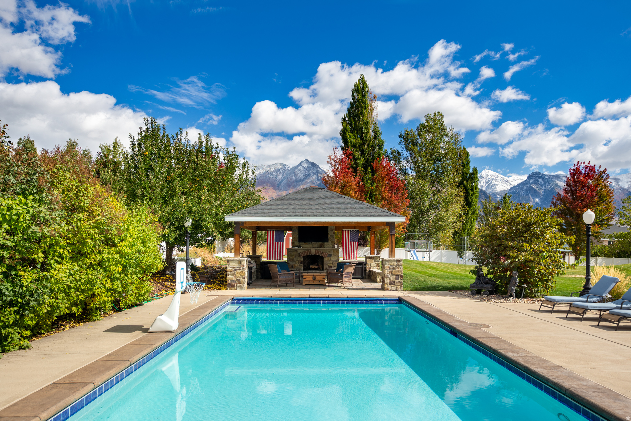 WESTFIELD OAKS PH IV - Residential