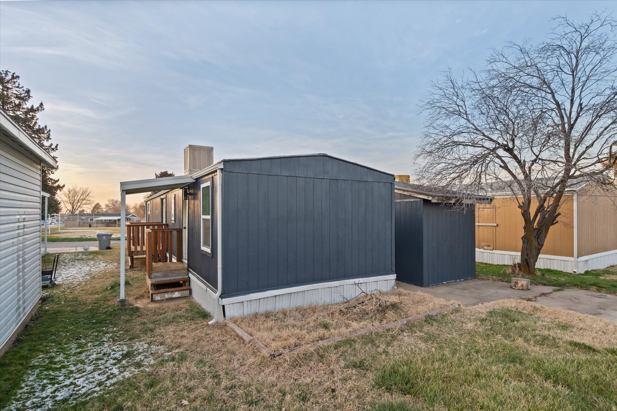 MIDLAND COMMUNITY - Residential