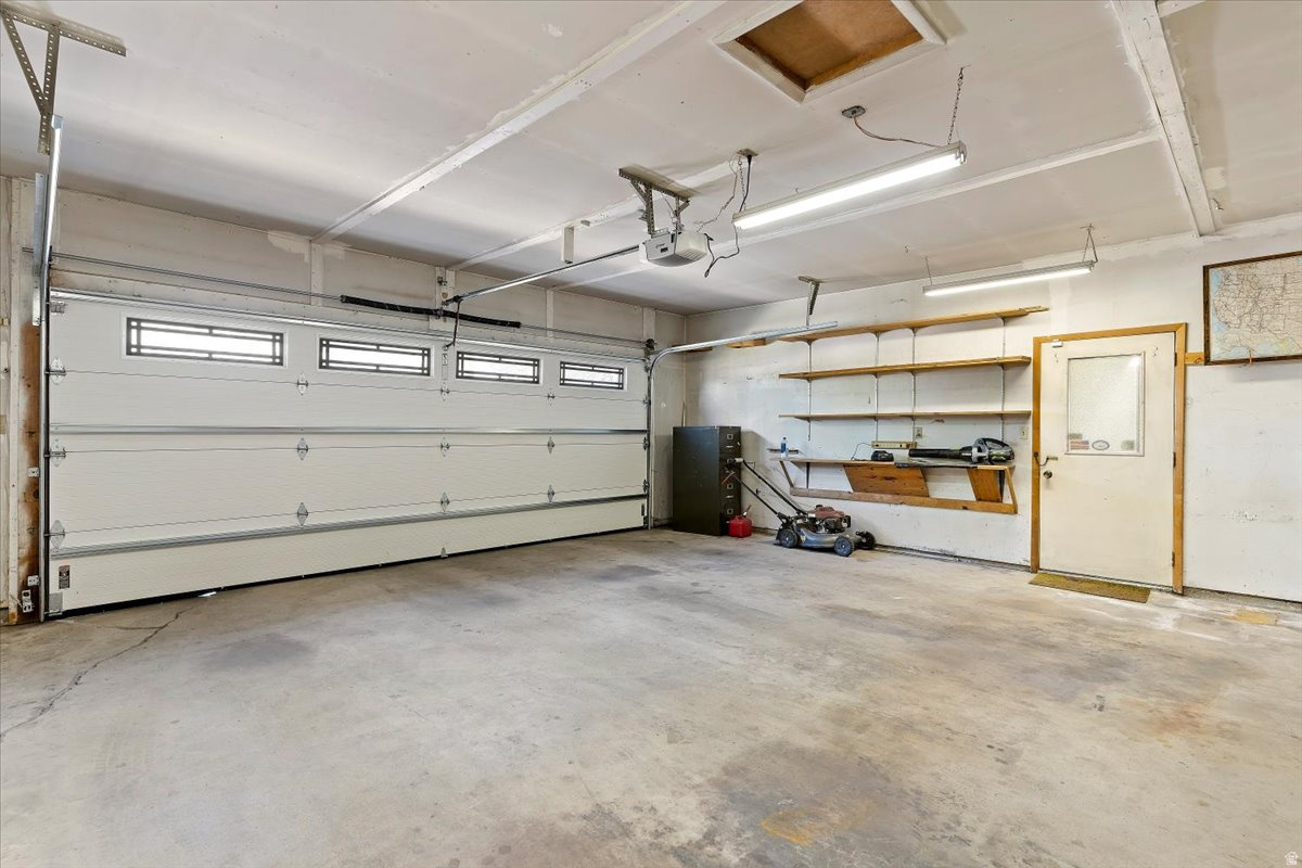 CHERRY HILL - Residential